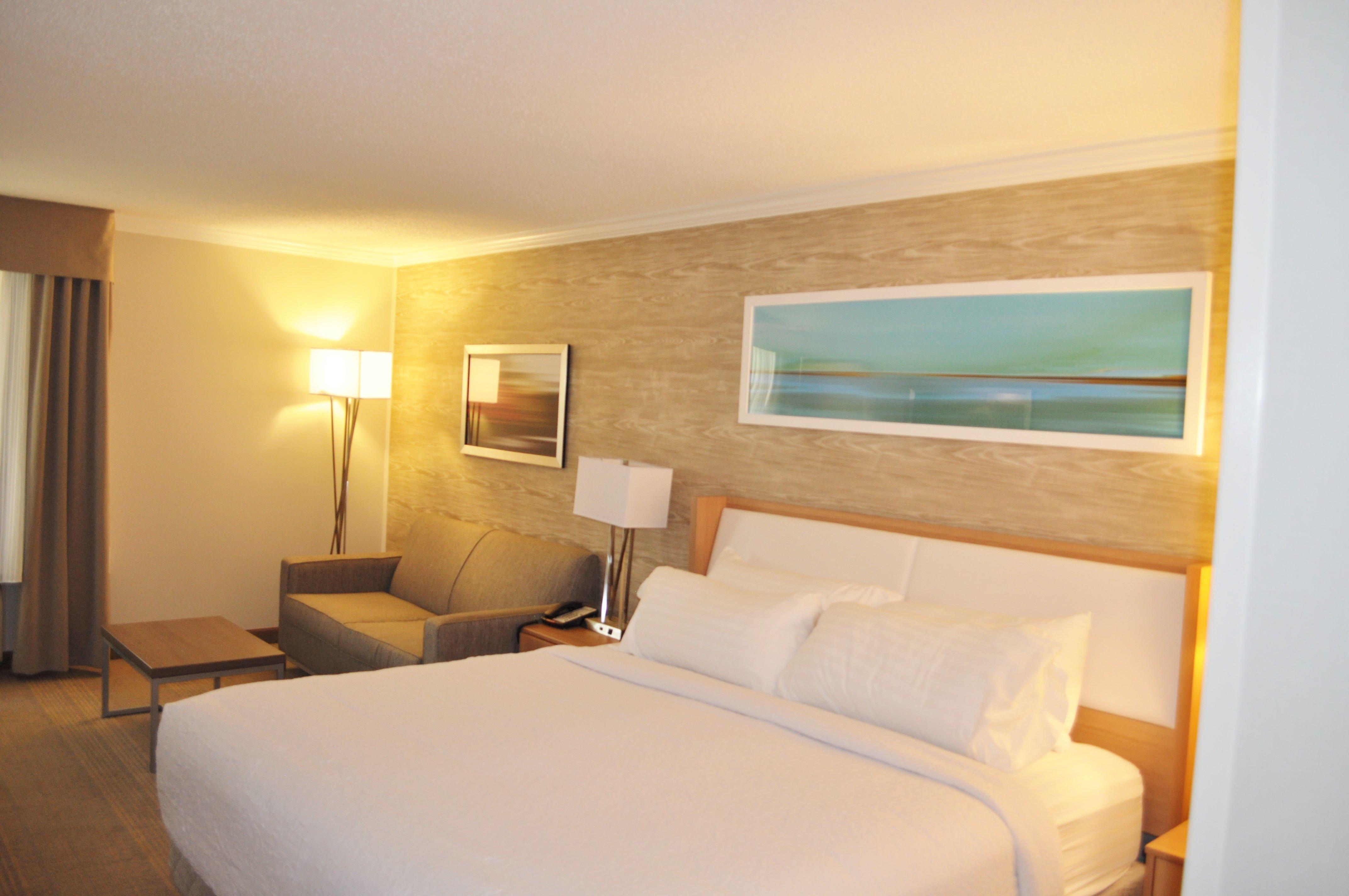 By Ihg