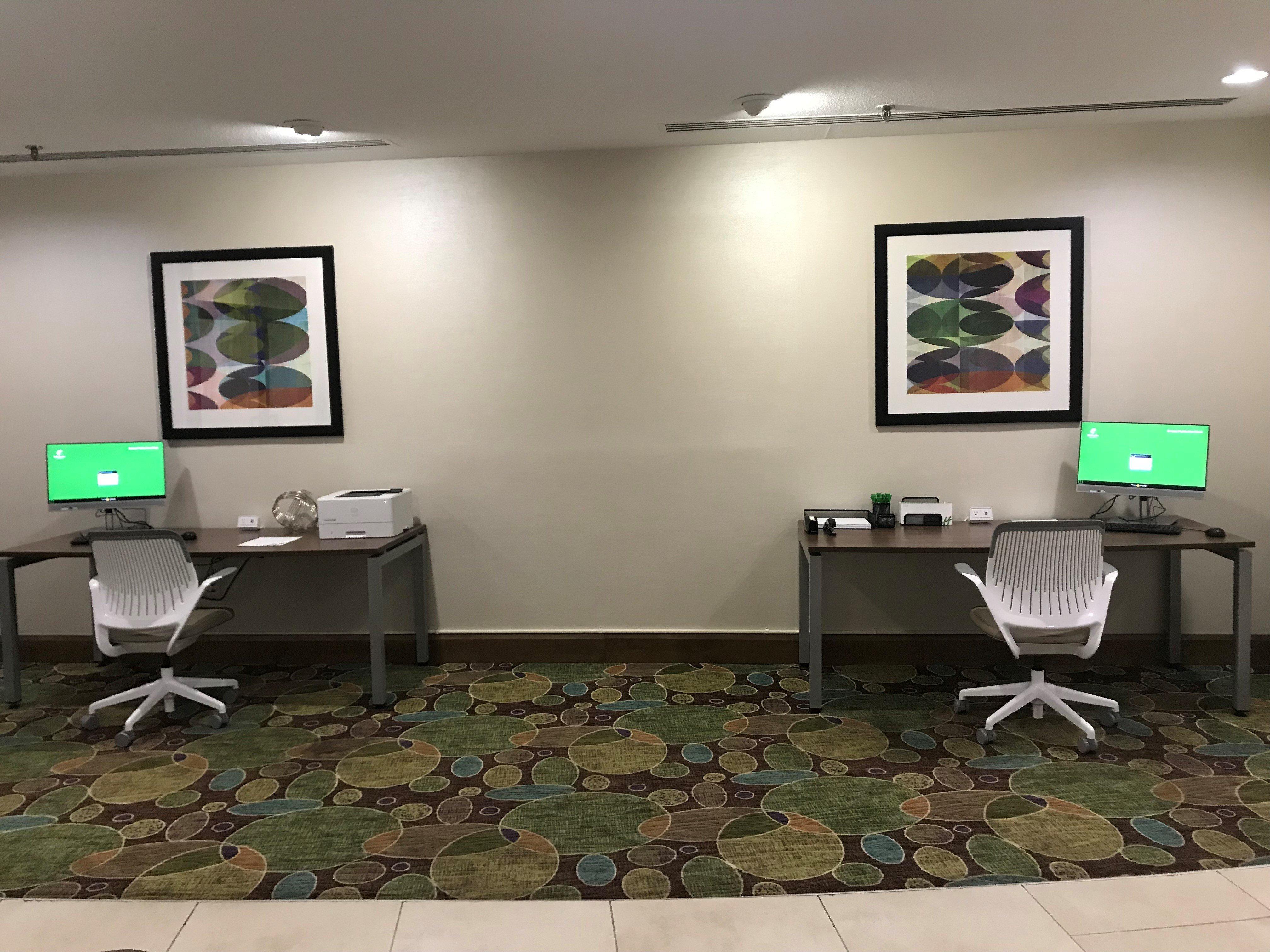 By Ihg