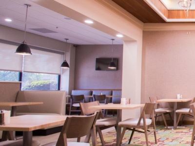 By Ihg