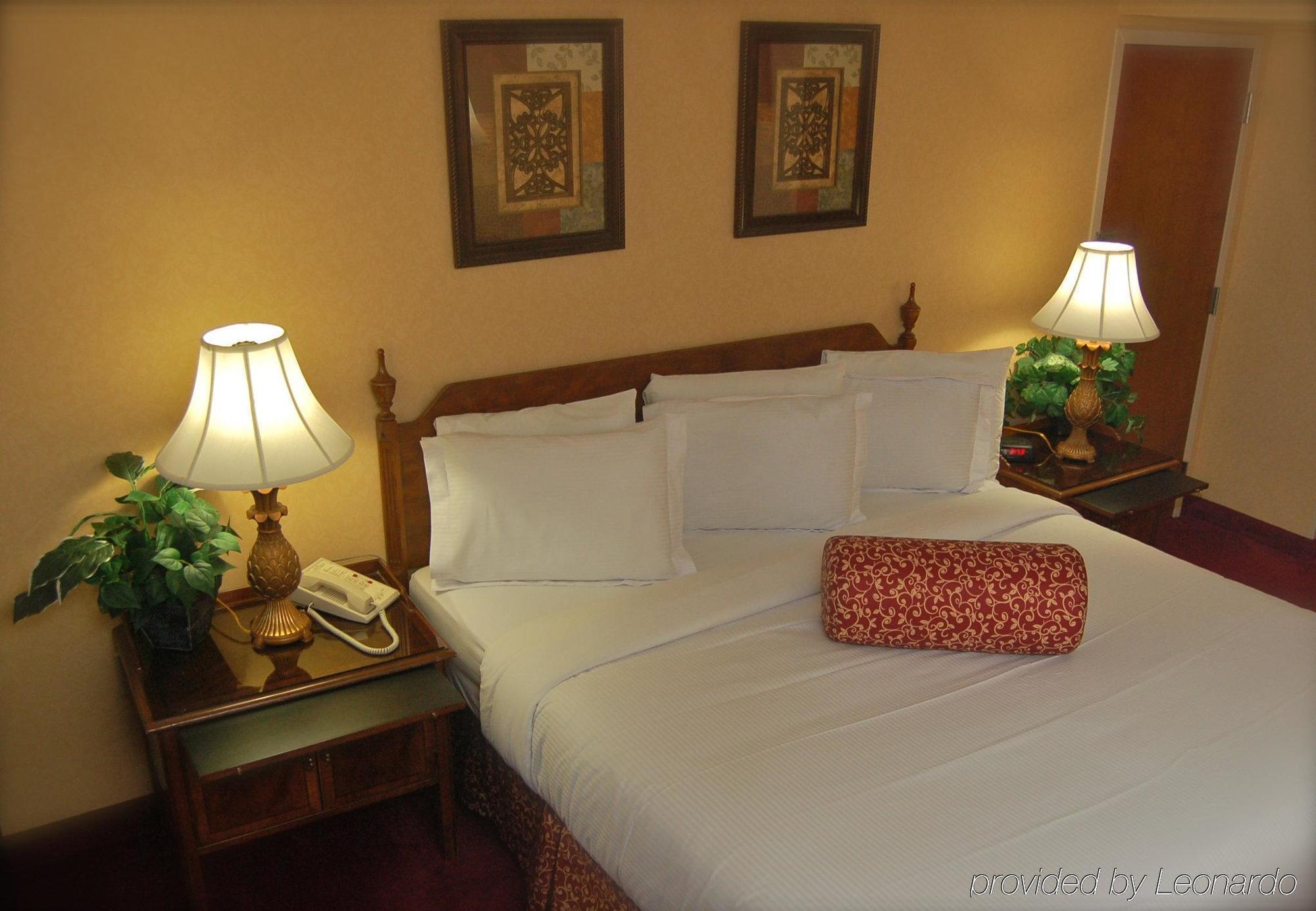By Ihg 3*